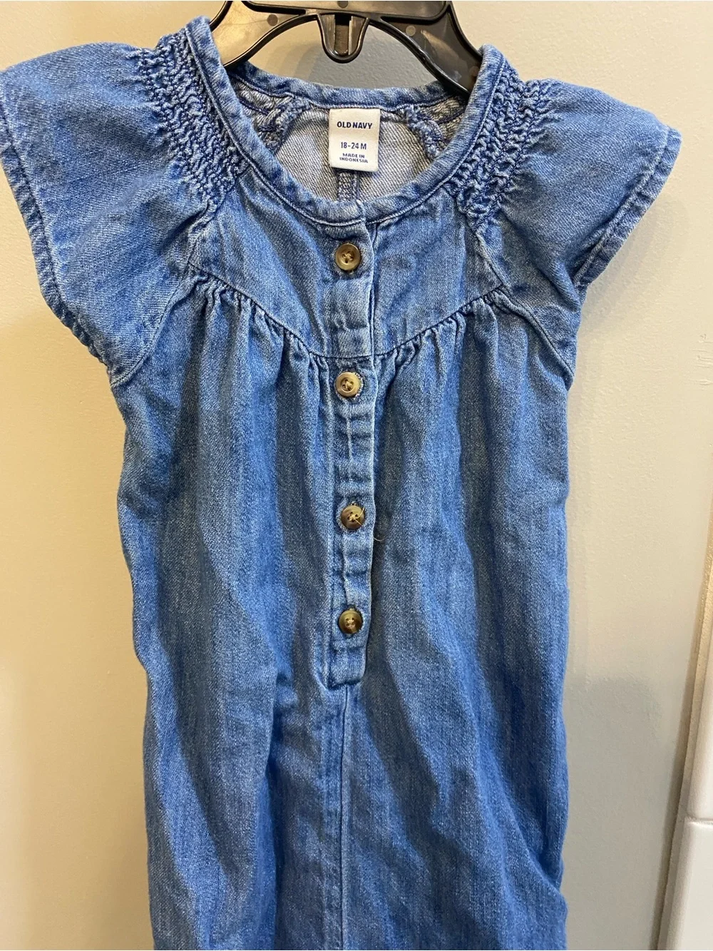 Old Navy Denim Romper / Size 18-24m / EUC